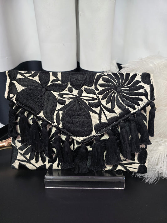 Black & White Clutch