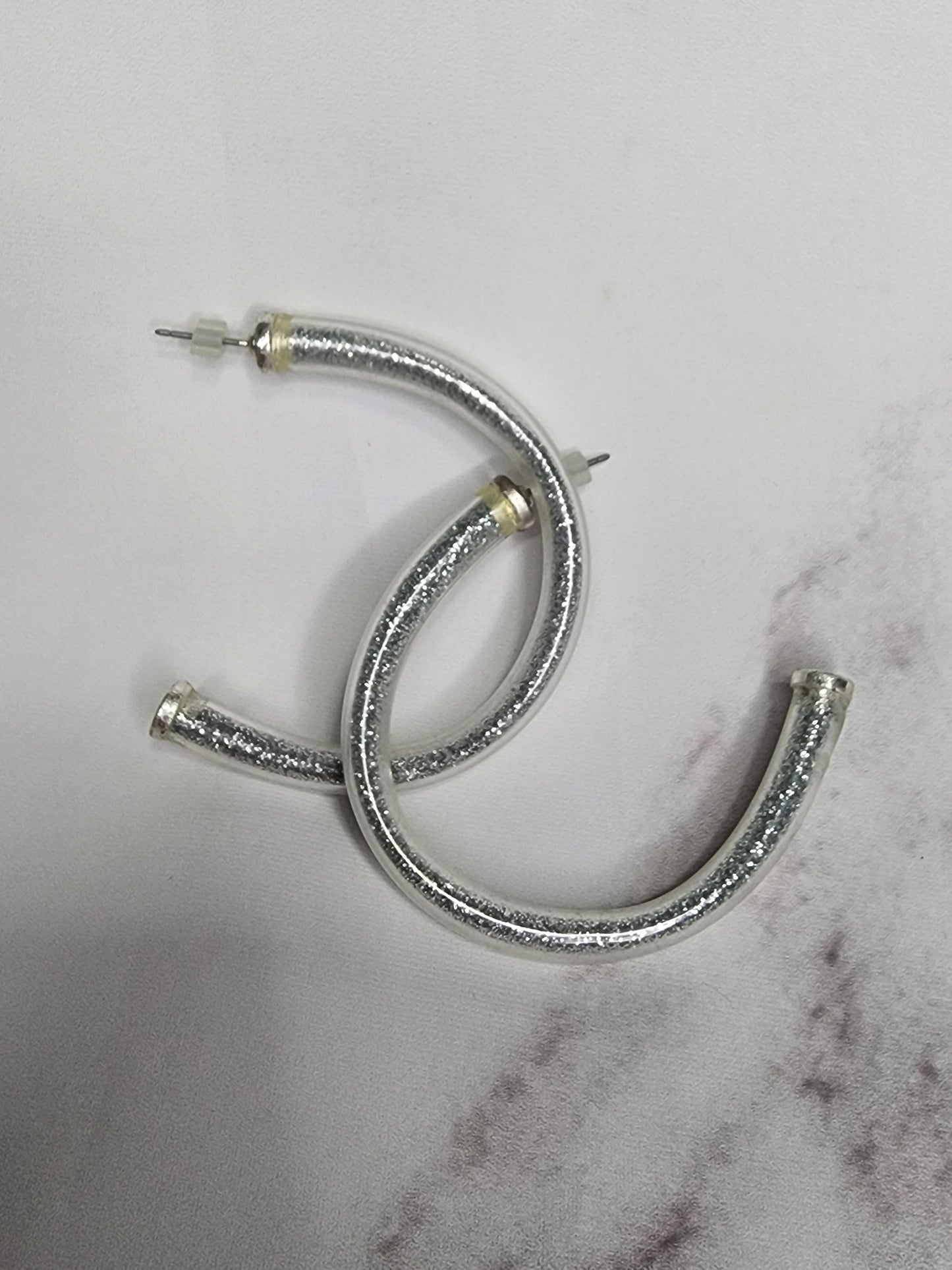 SHIMMER LOOP EARINGS