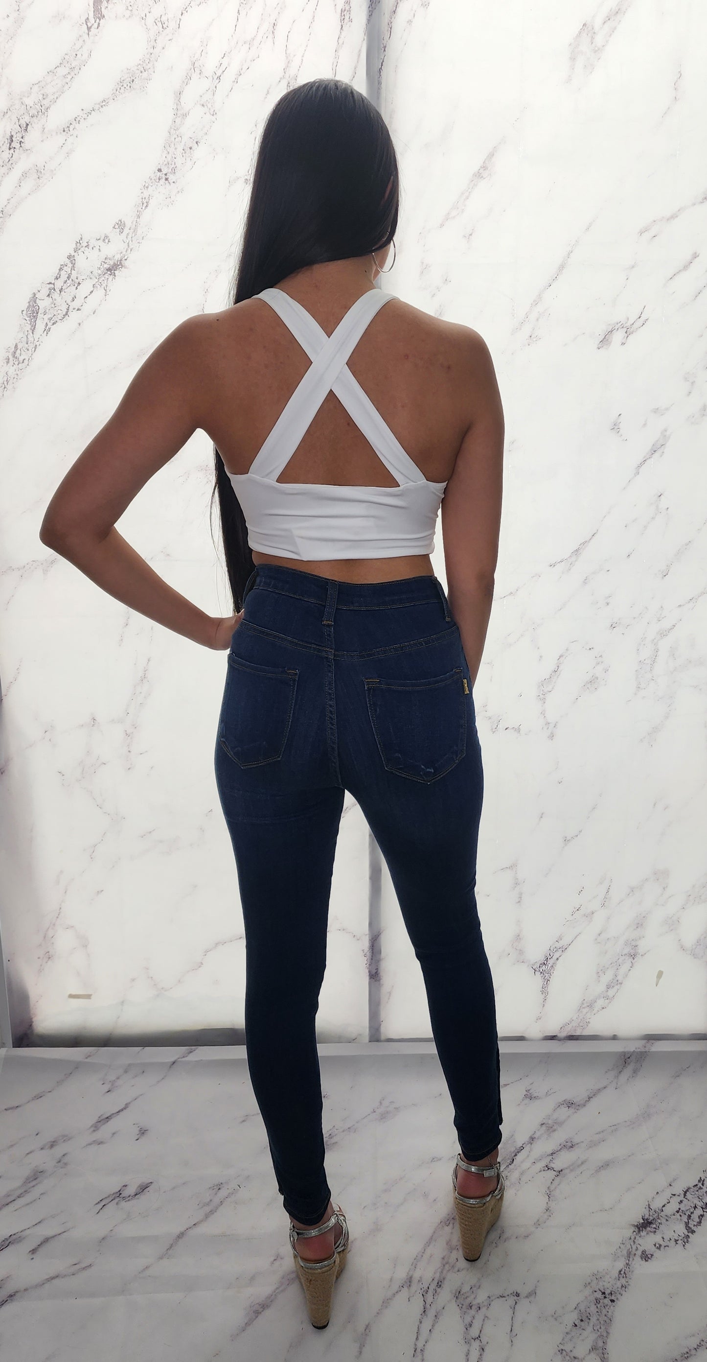 V NECK CROP TOP